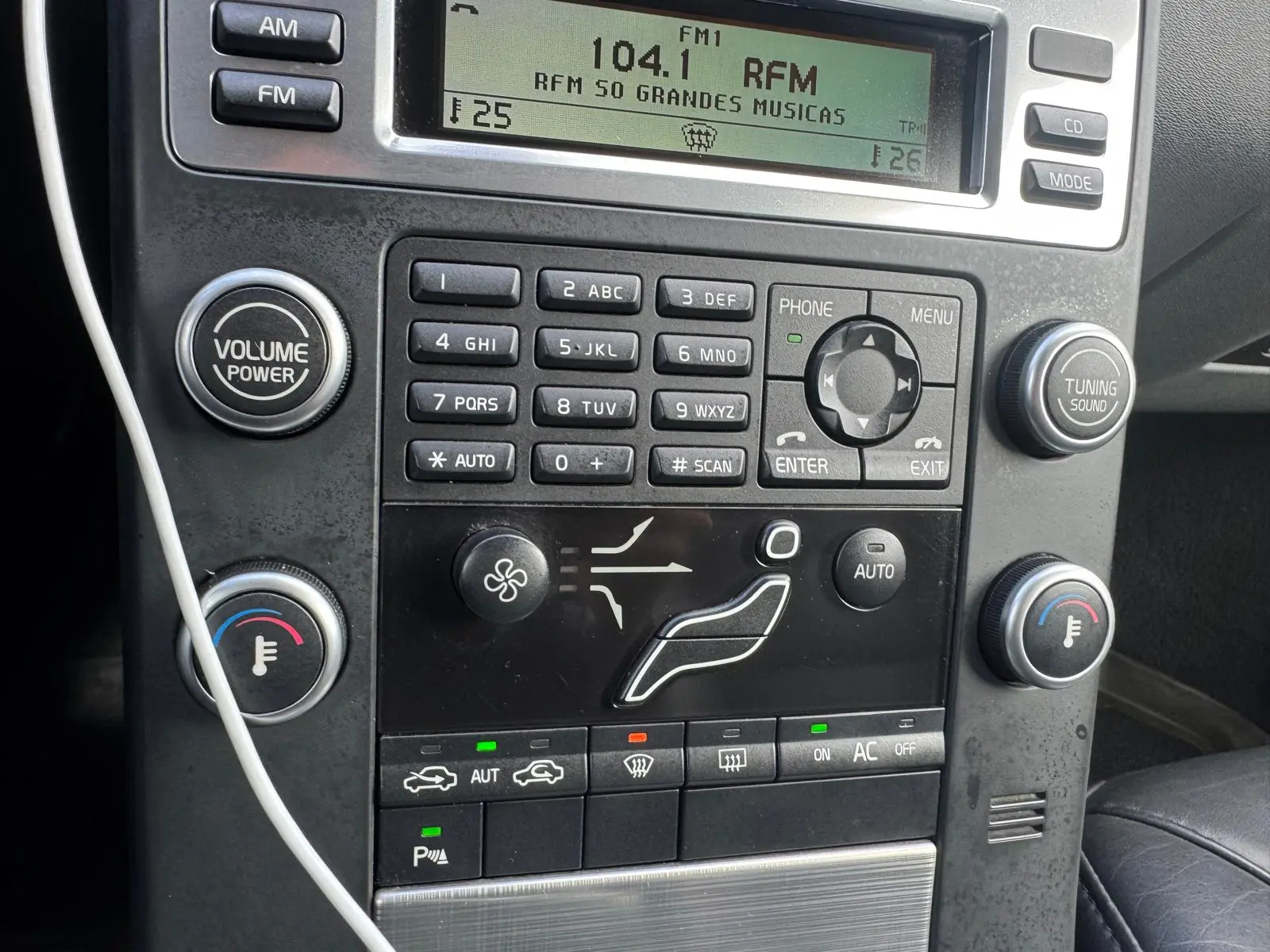 Volvo V70 1.6 D2 Momentum 26