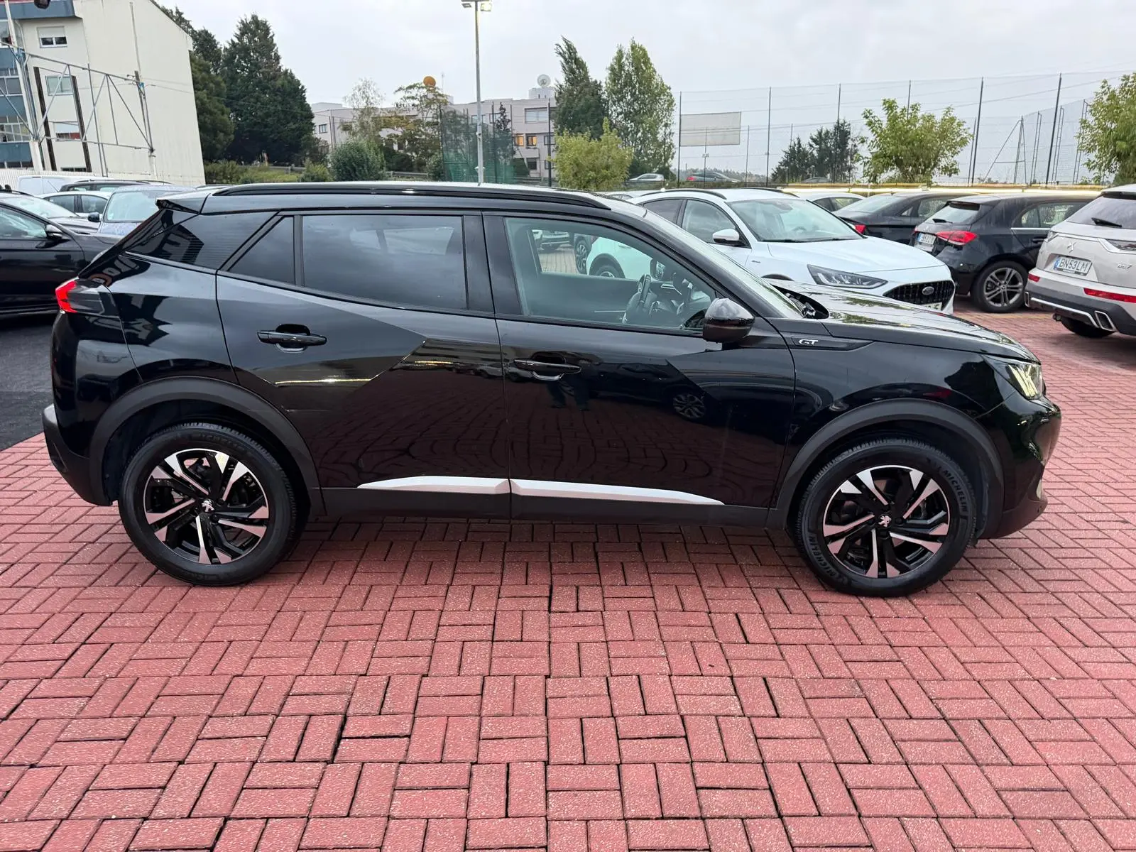 Peugeot 2008 1.5 BlueHDi GT Pack EAT8 15