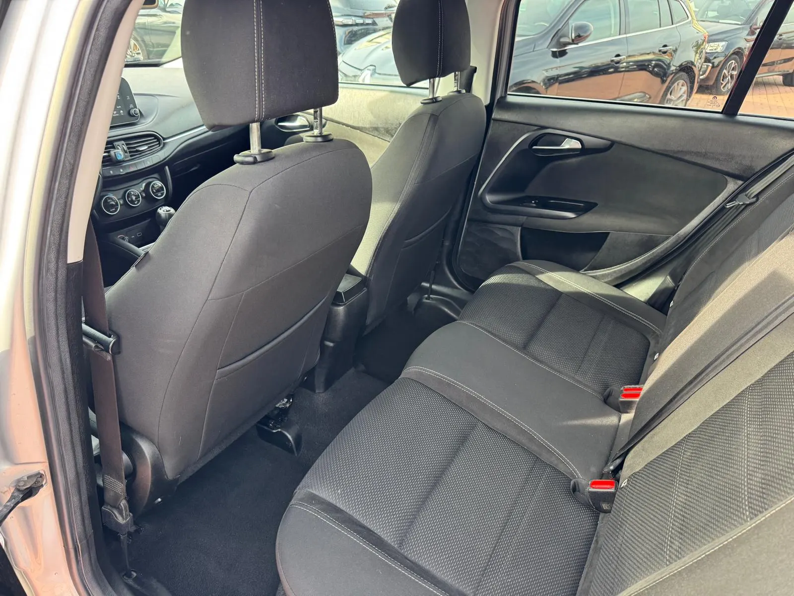 Fiat Tipo Station Wagon 1.3 M-Jet Lounge J17 11