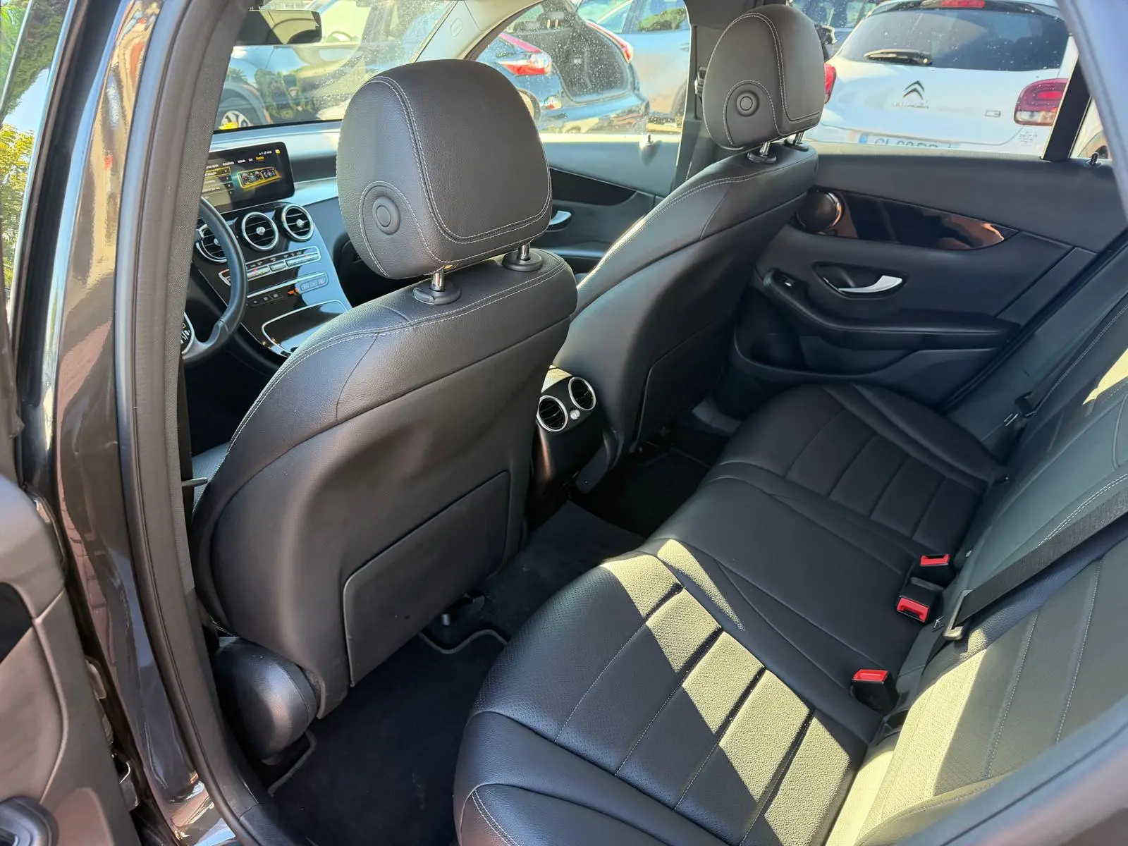 Mercedes-Benz GLC 300 de Coupe 4Matic 9G-TRONIC Exclusive 8