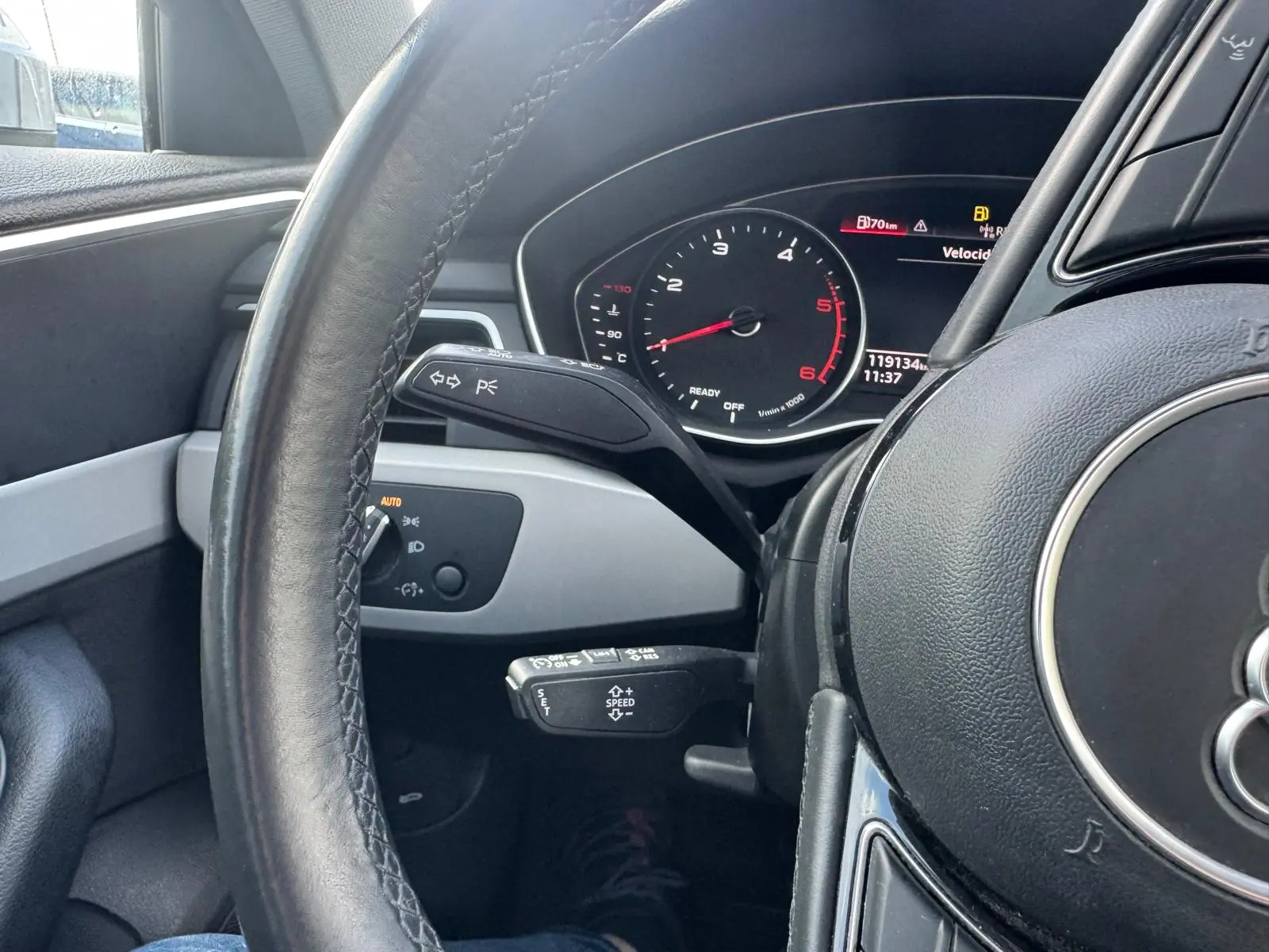 Audi A4 Avant 35 TDI S tronic 24