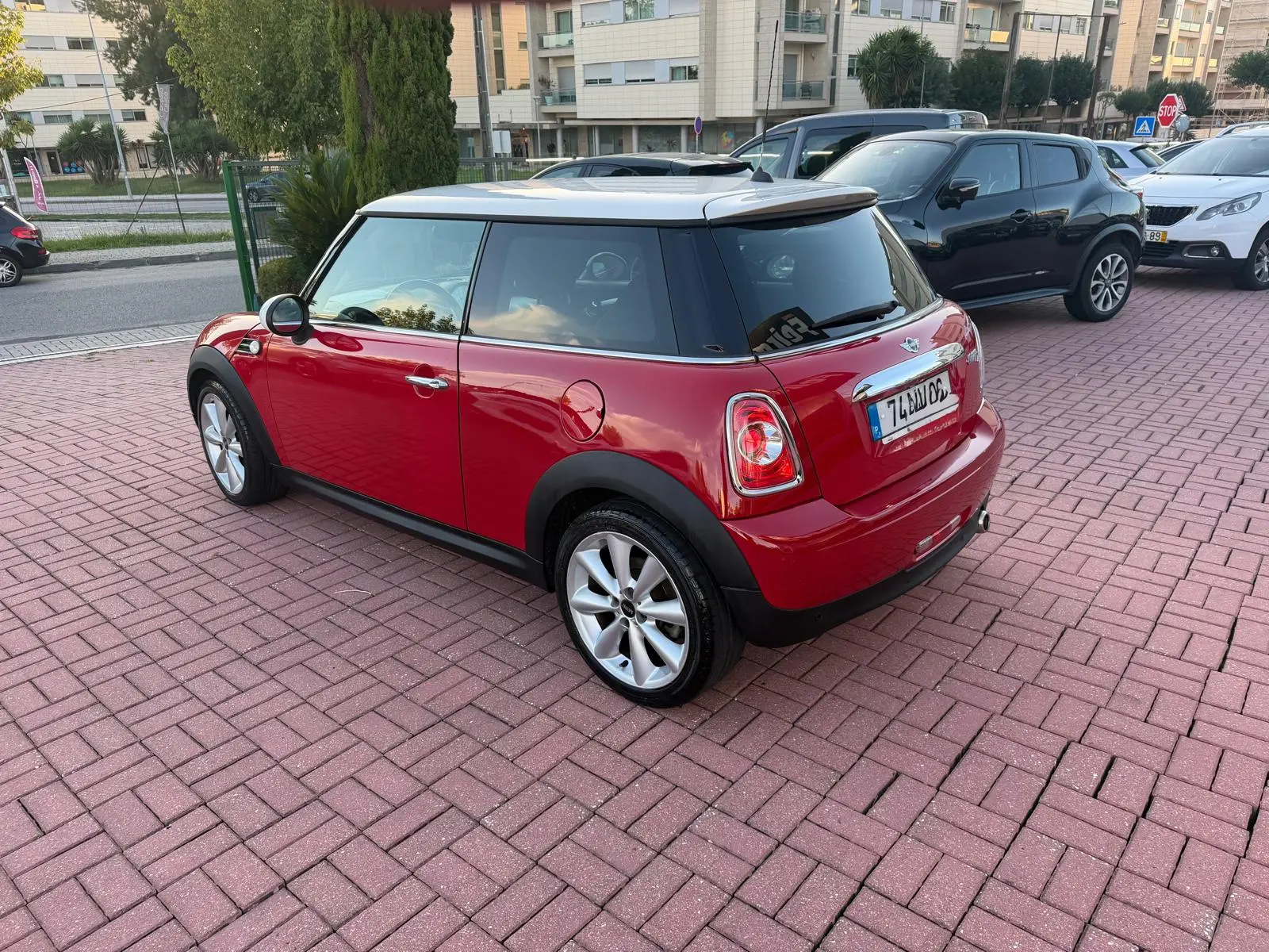 MINI 3 Portas Cooper D 34