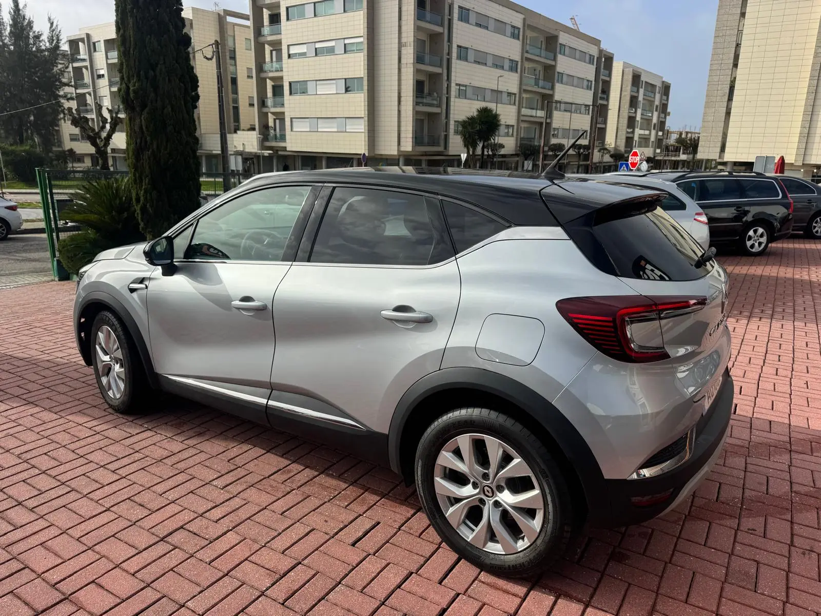 Renault Captur 1.6 E-Tech Plug-In Hybrid Techno 3