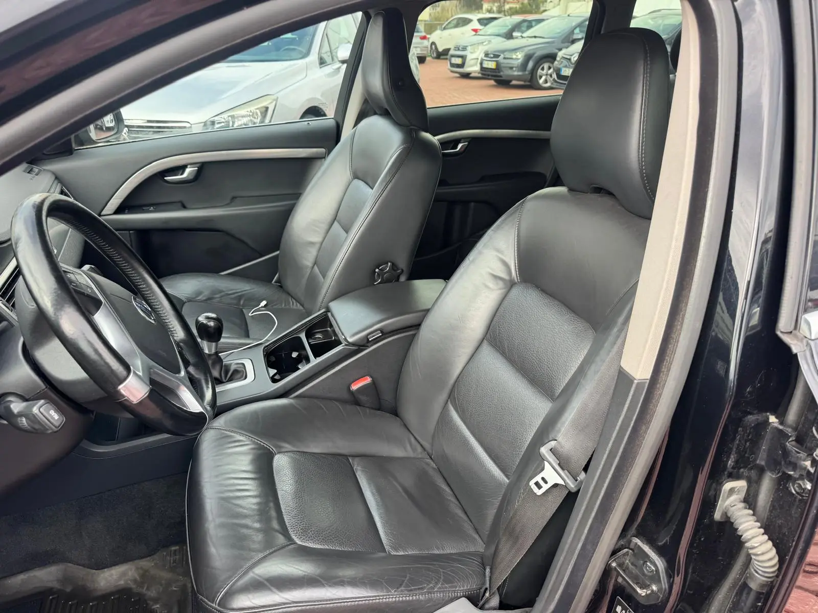 Volvo V70 1.6 D2 Momentum 10