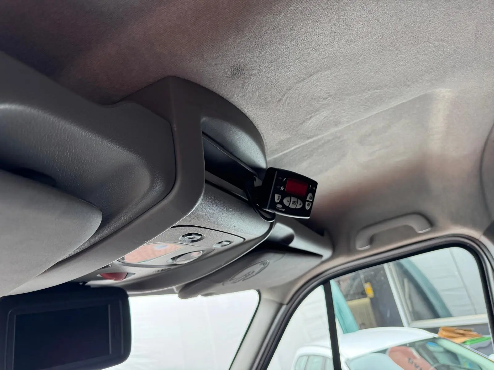 Renault Master 2.3 dCi L3H2 3.5T SS 12