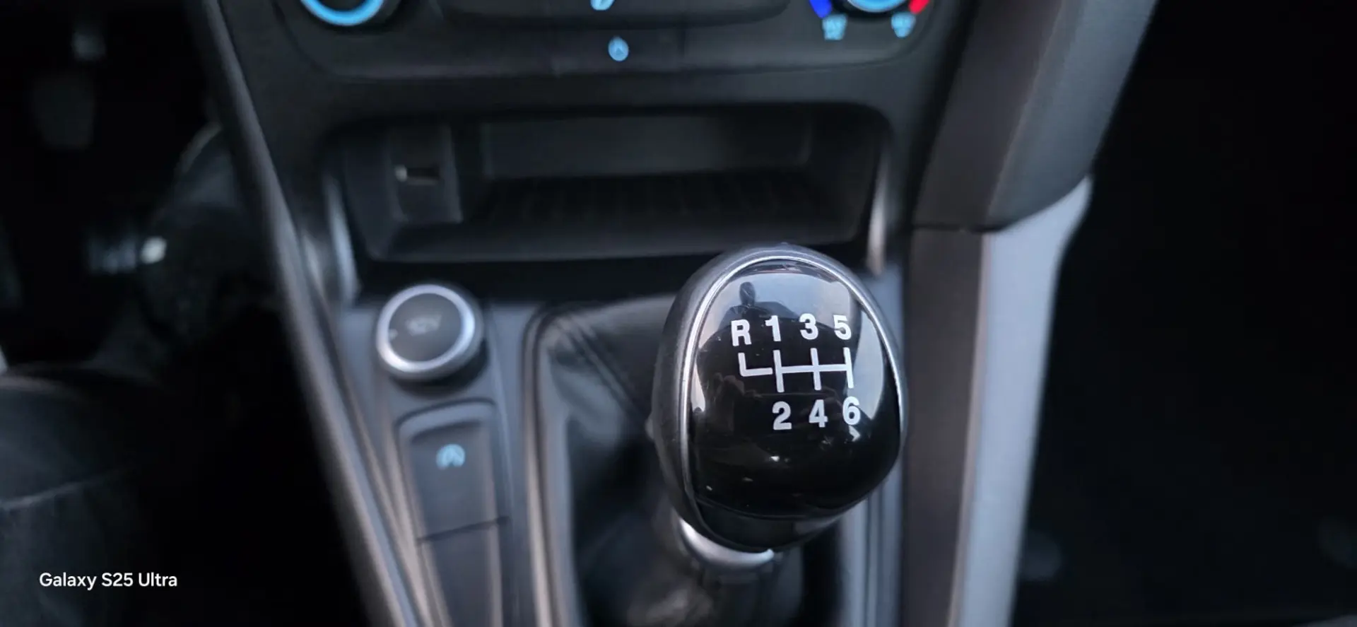 Ford Focus 1.5 TDCi Trend ECOnetic 37