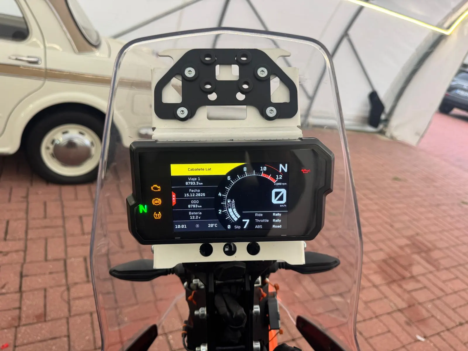 KTM 890 Adventure 11