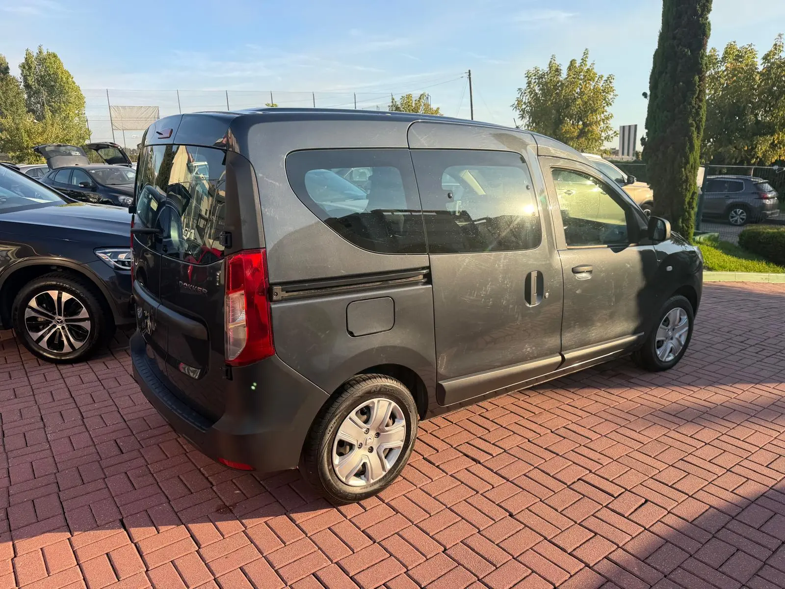 Dacia Dokker Blue dCi 95 Comfort 14