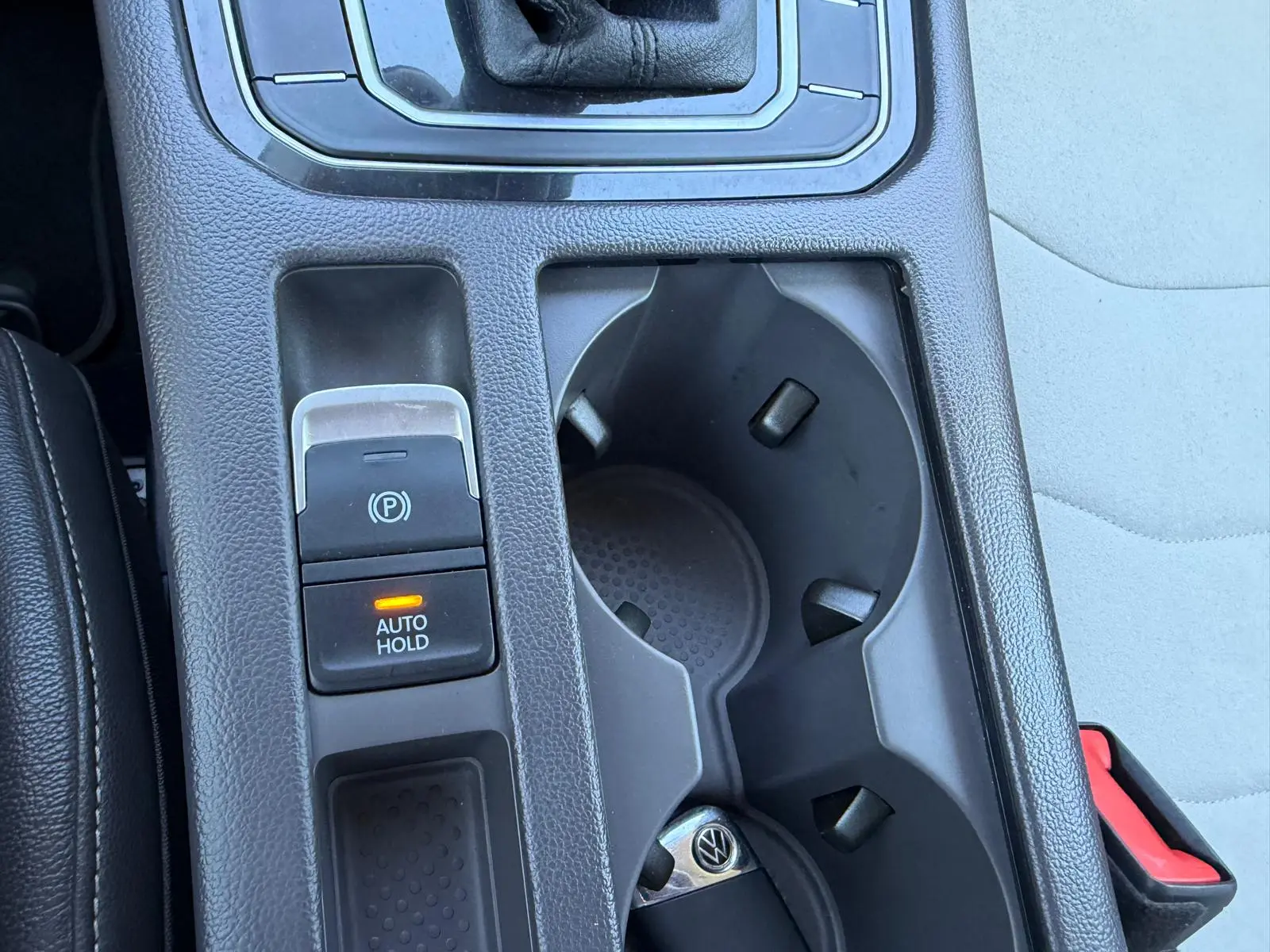 Volkswagen Arteon 2.0 TDI Elegance DSG 25