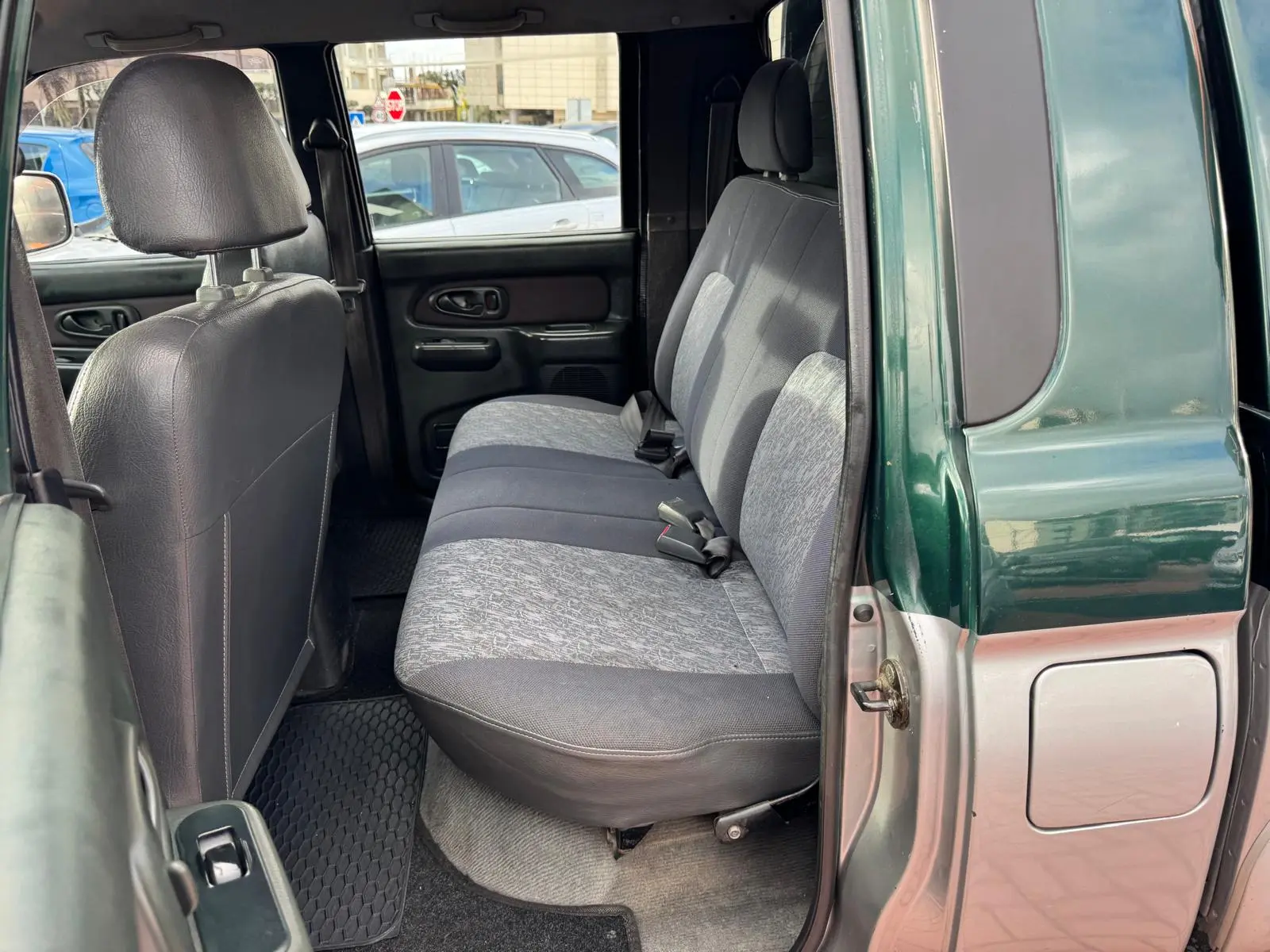 Mitsubishi L200 2.5 TD CD 3200 24