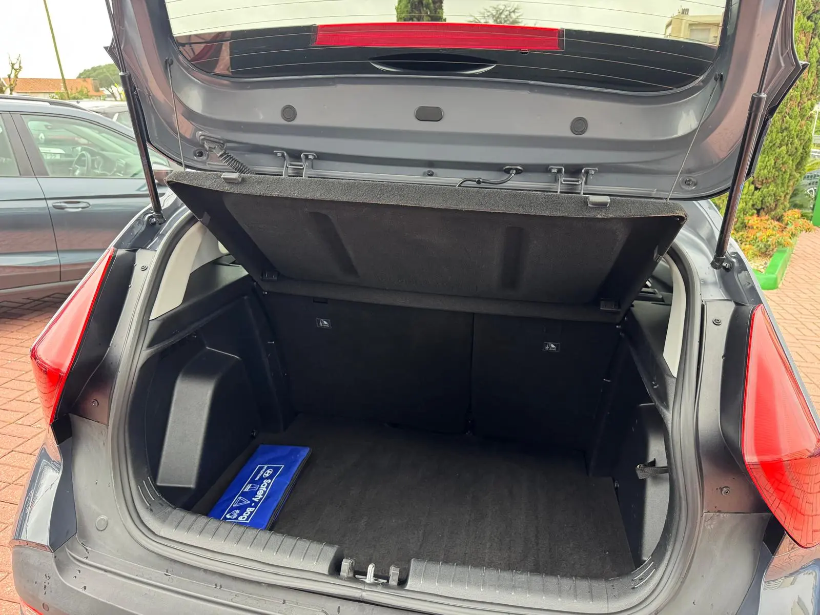 Hyundai Bayon 1.0 T-GDI Premium 14