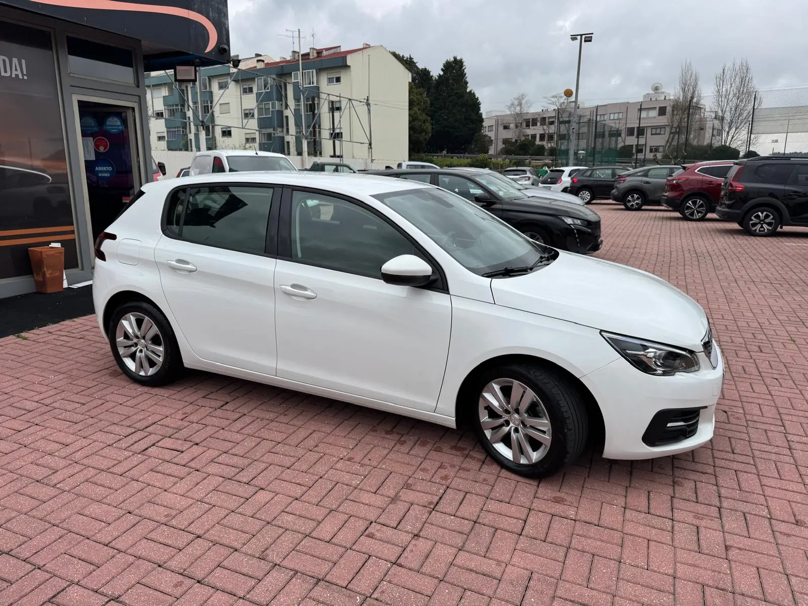 Peugeot 308 1.5 BlueHDi Active Pack 18