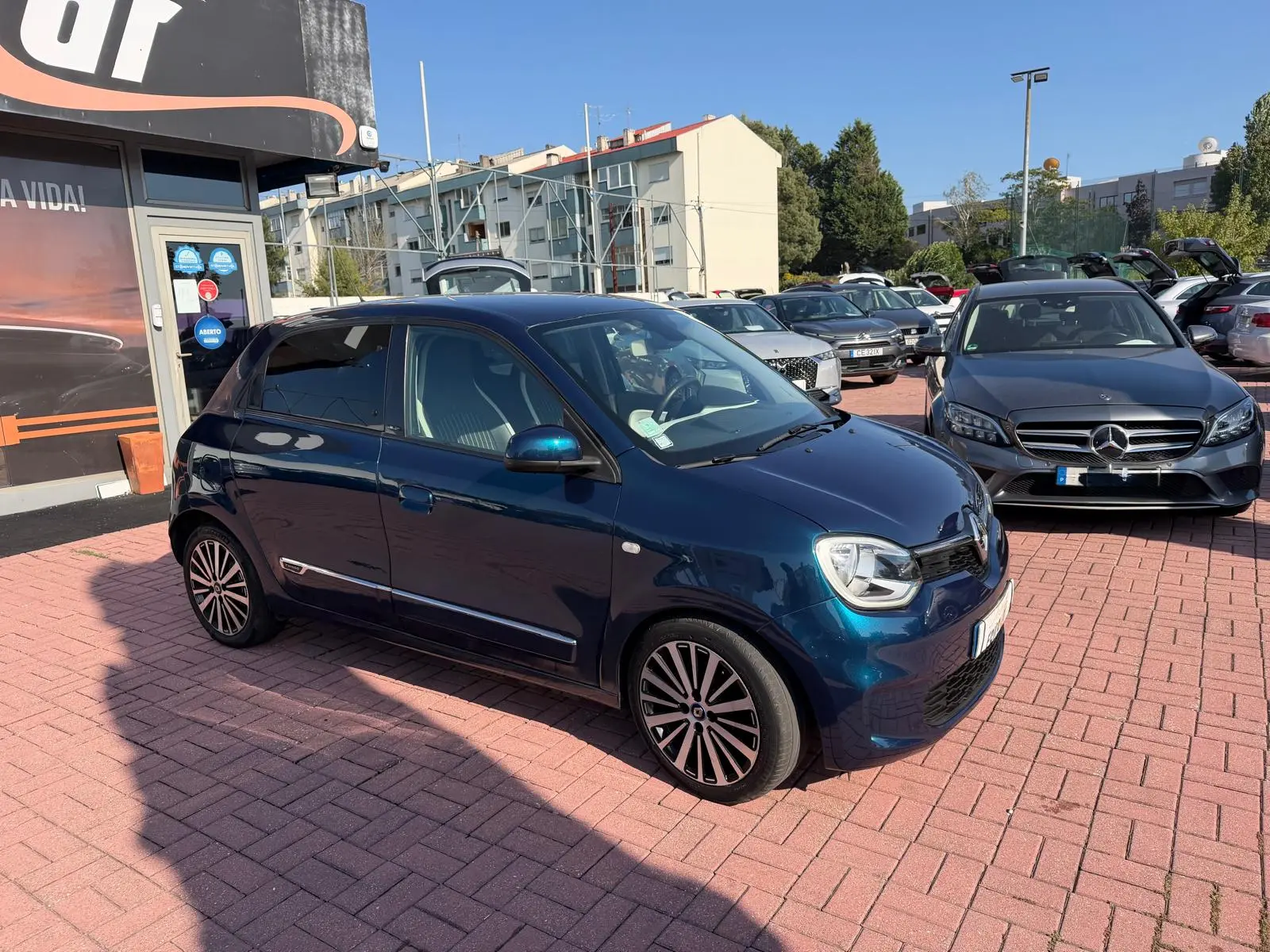 Renault Twingo Z.E. 22 Intens 33