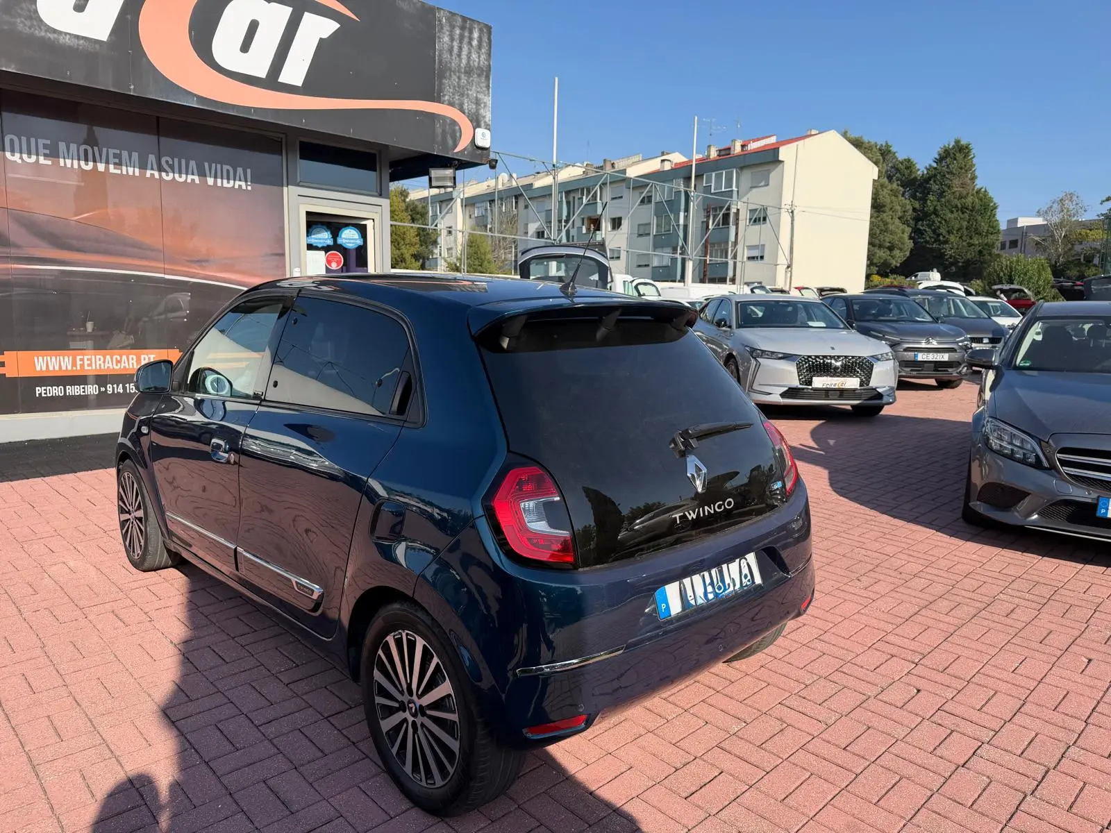Renault Twingo Z.E. 22 Intens 37