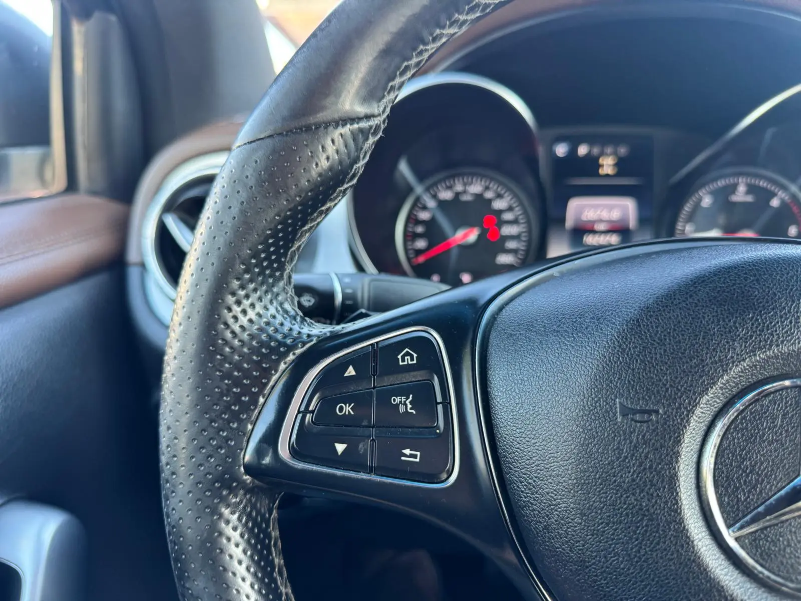 Mercedes-Benz X 350 d Power 4-Matic 44