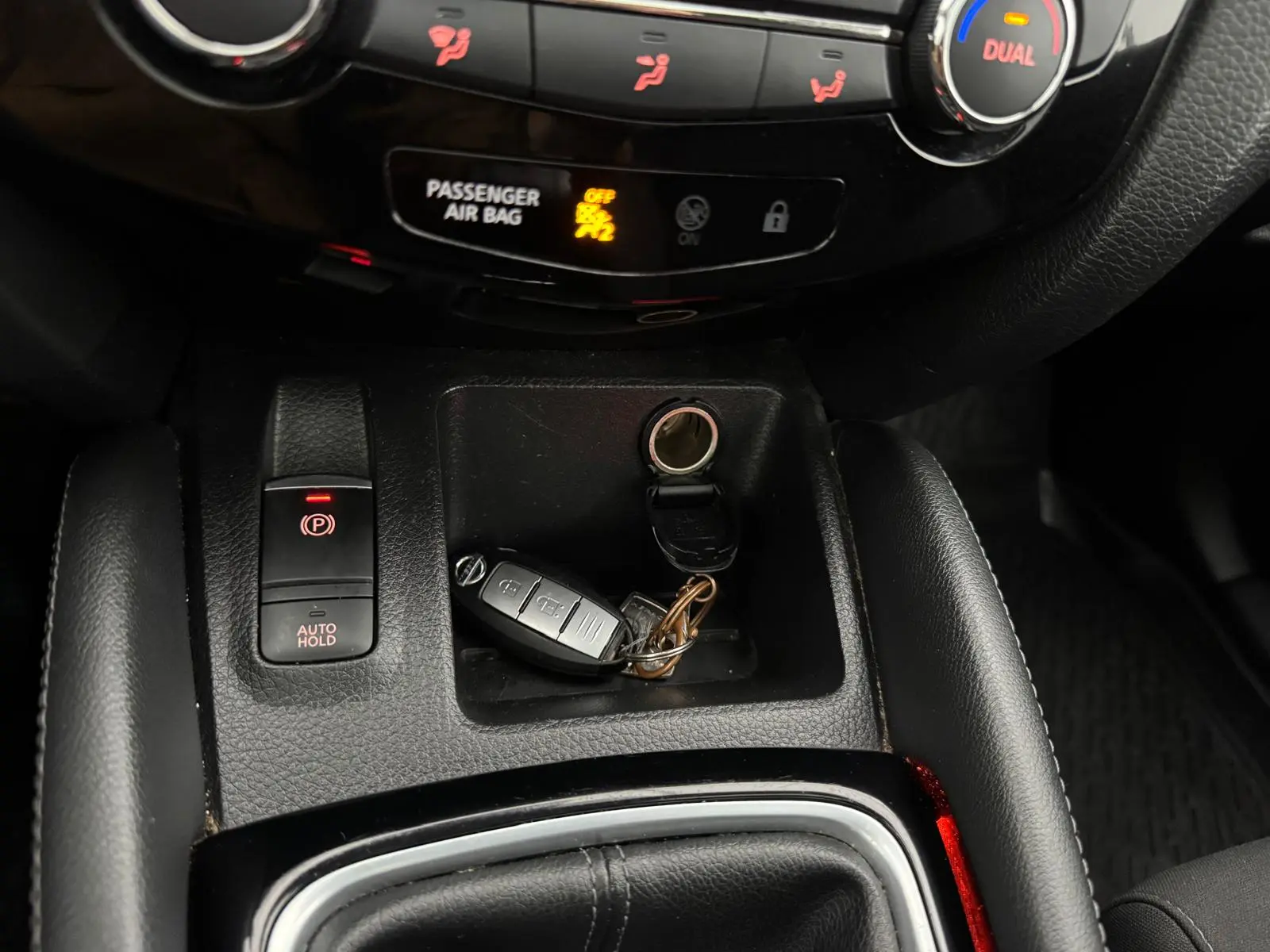 Nissan Qashqai 1.2 DIG-T N-Connecta 39