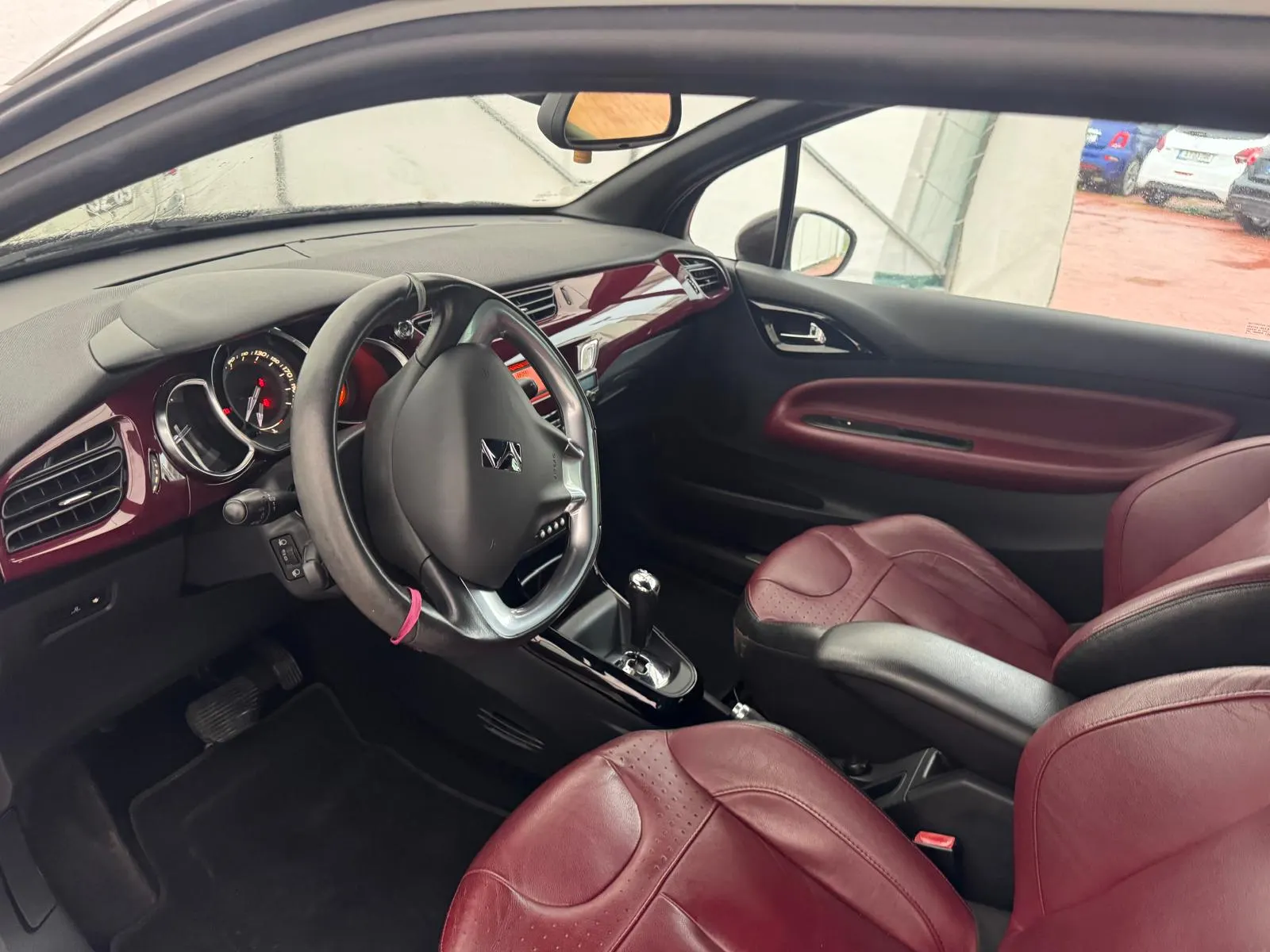 Citroën DS3 1.6 e-HDi Be Chic ETG6 12