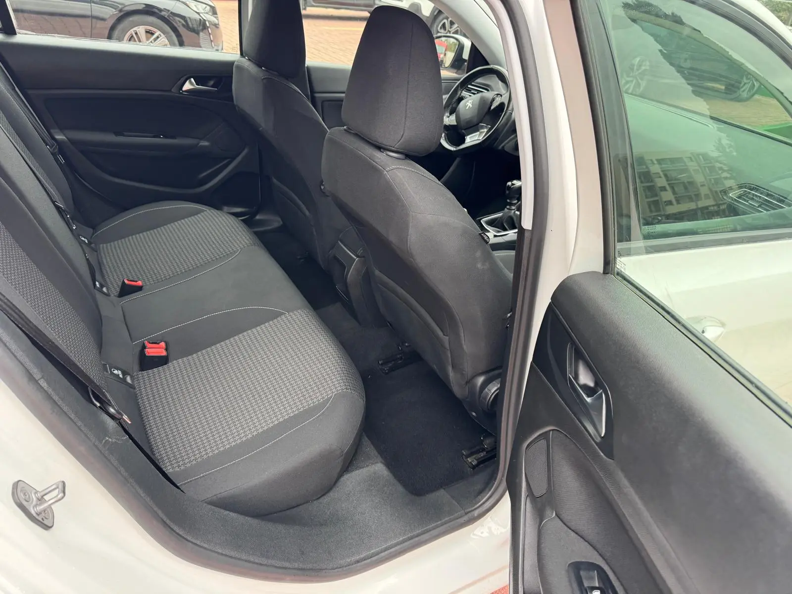 Peugeot 308 1.5 BlueHDi Active Pack 14