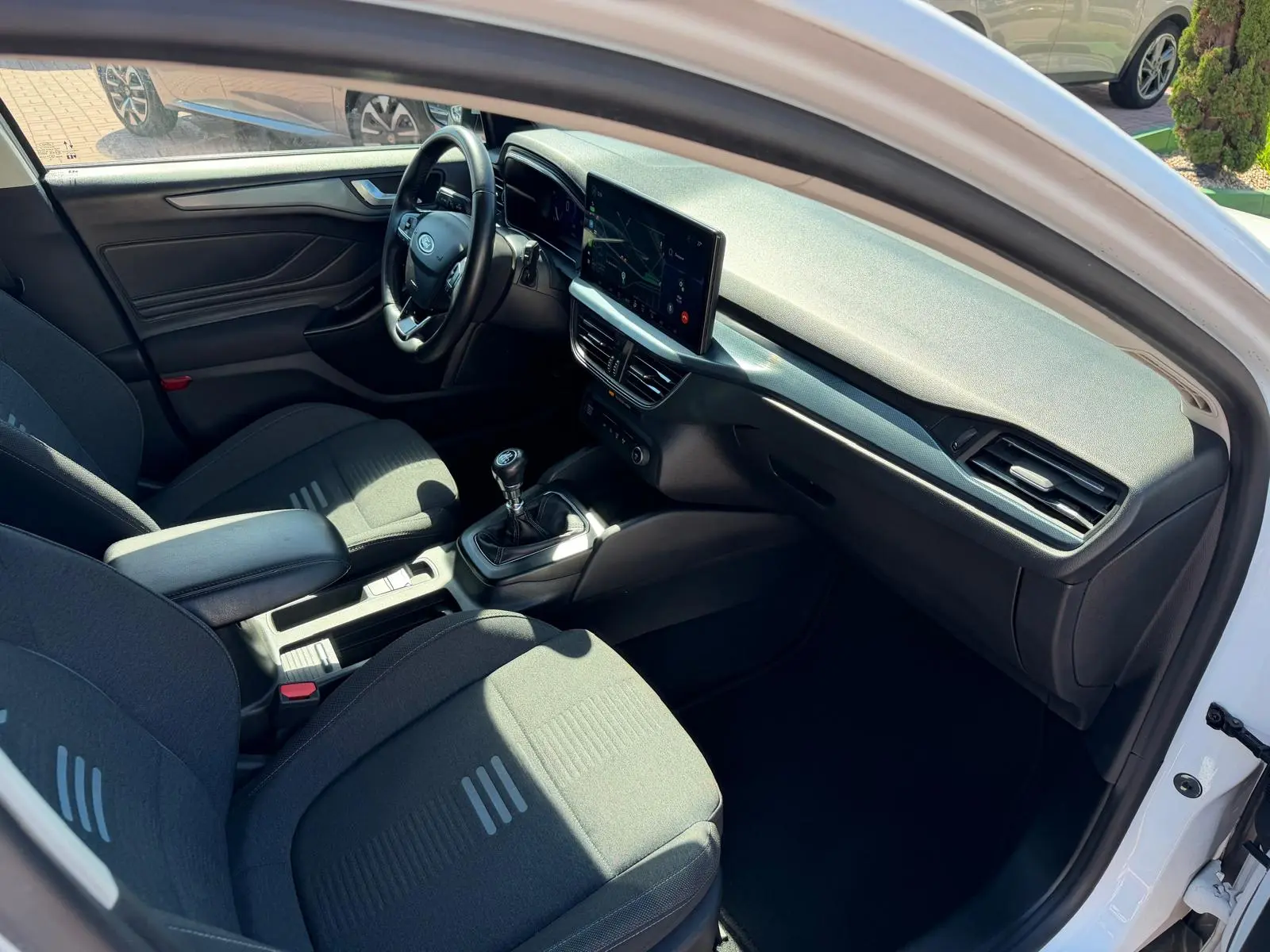 Ford Focus 1.0 EcoBoost Titanium 21