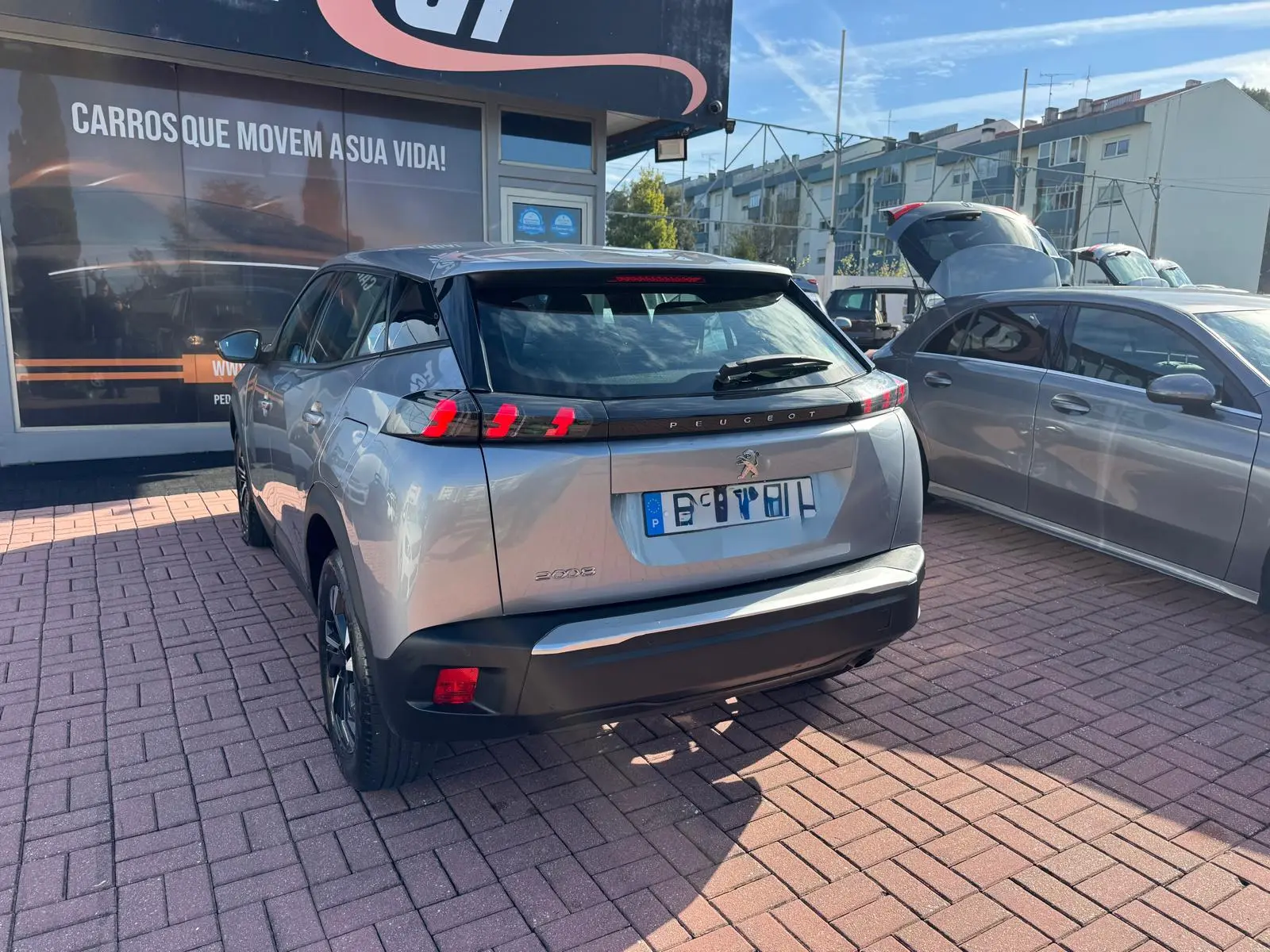 Peugeot 2008 1.2 PureTech Style 34