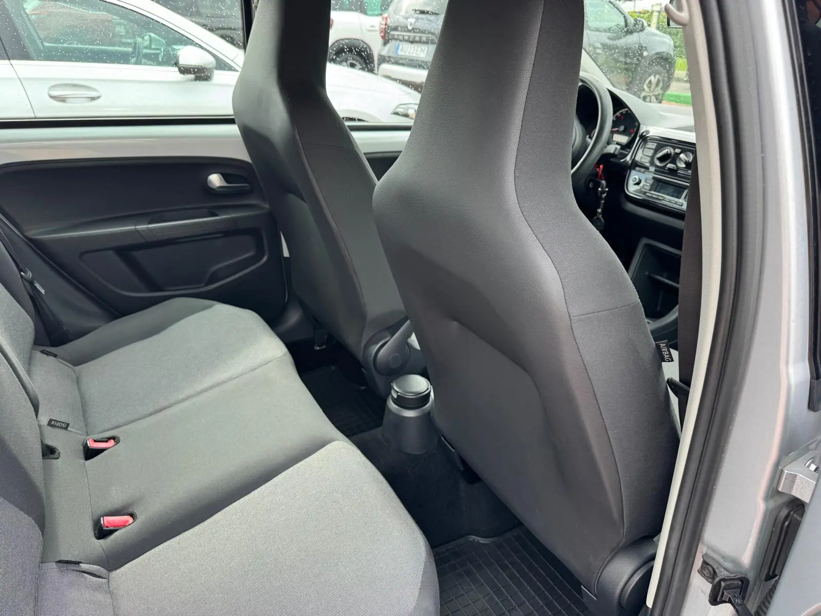 Volkswagen Up! 1.0 BlueMotion Move 8