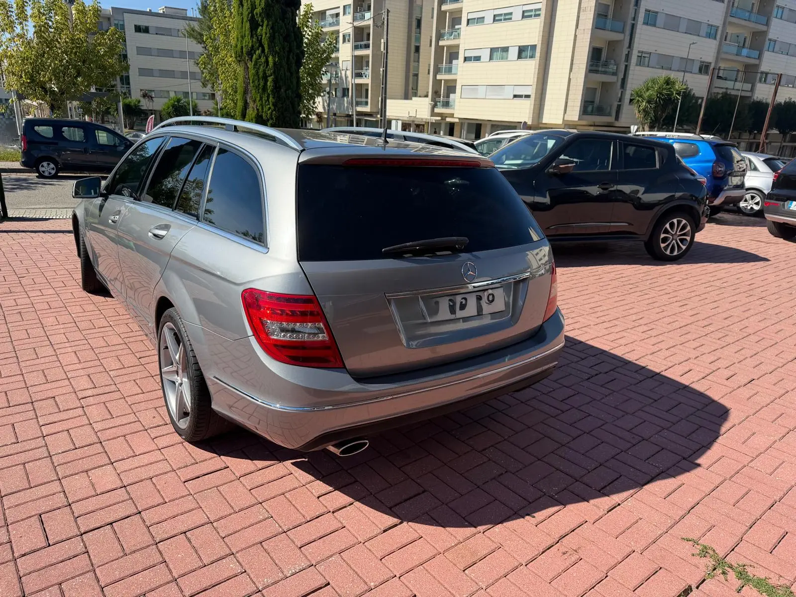 Mercedes-Benz C 250 (BlueTEC) d 4Matic Station 7G-TRONIC Avantgarde 14