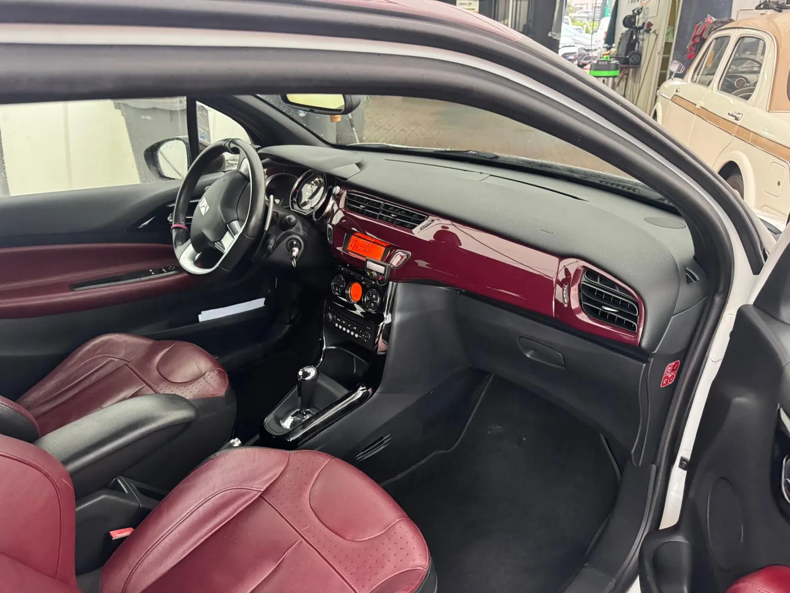 Citroën DS3 1.6 e-HDi Be Chic ETG6 7