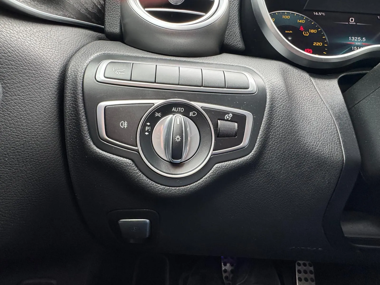 Mercedes-Benz C 220 d AMG Line 27