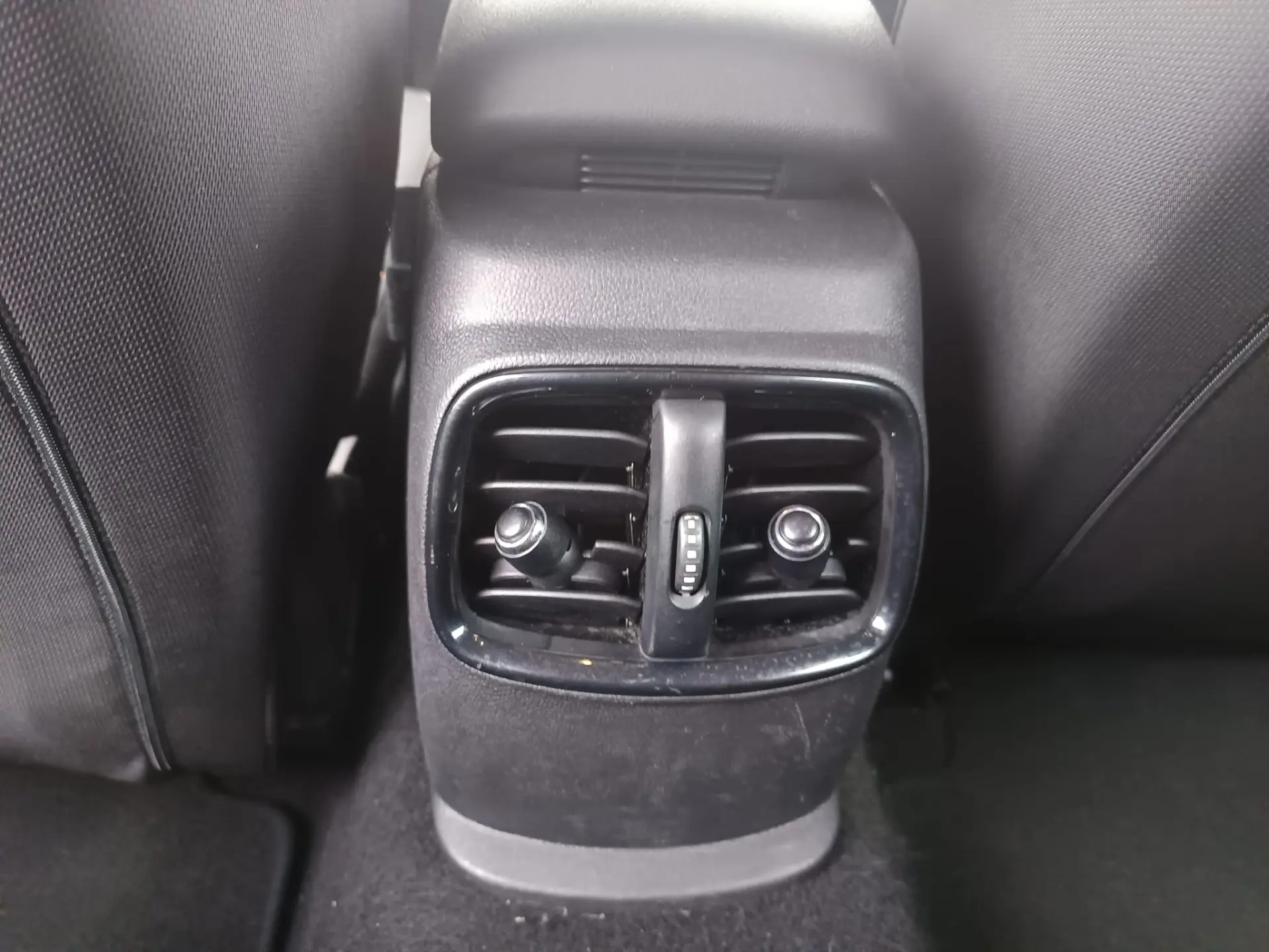 MINI Clubman One D 29