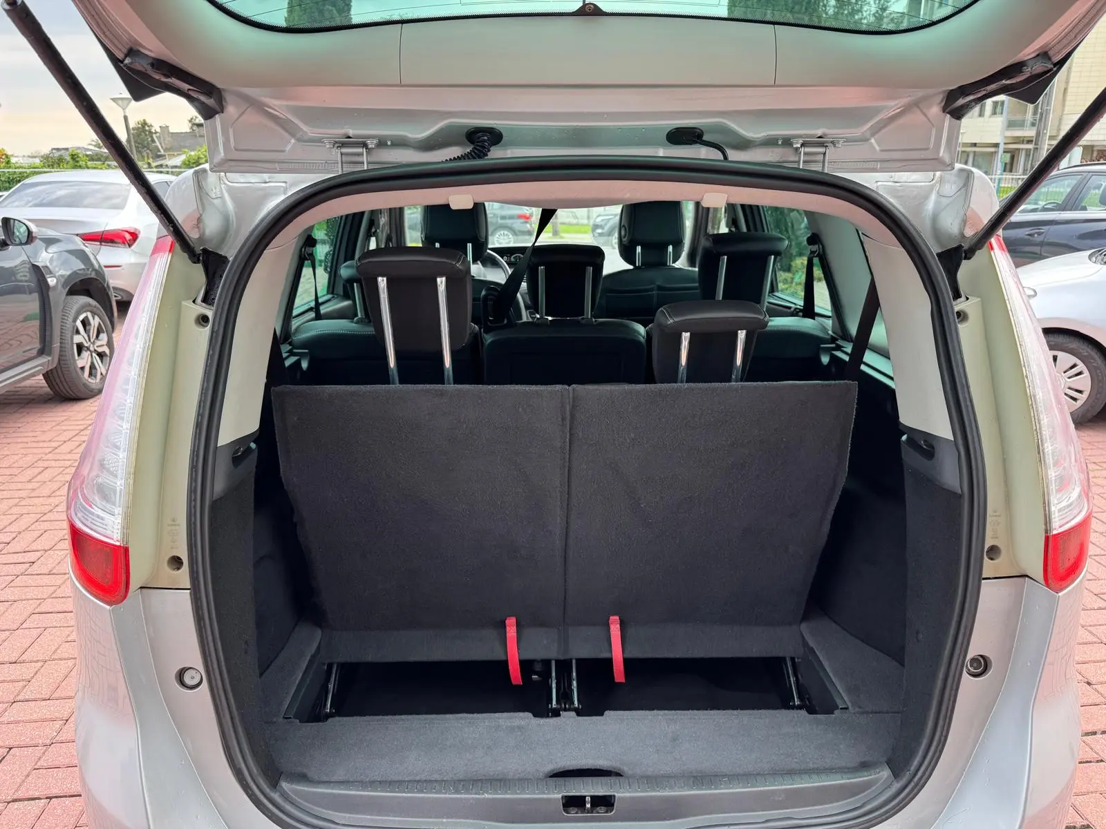 Renault Grand Scénic ENERGY dCi 110 LIMITED 37