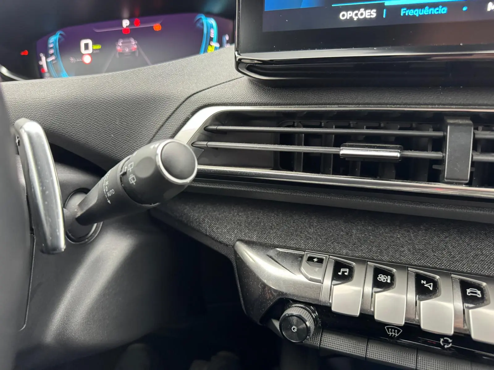 Peugeot 3008 1.6 Hybrid Allure Pack e-EAT8 28