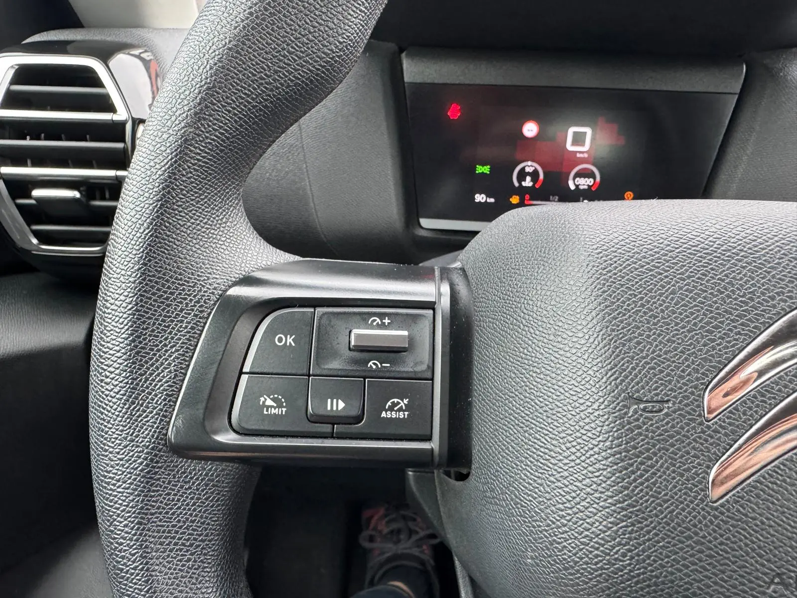 Citroën C4 1.5 BlueHDi Shine 26