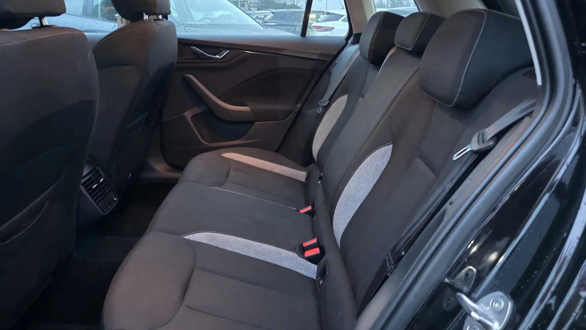 Skoda Kamiq 1.0 TSI Style DSG 32