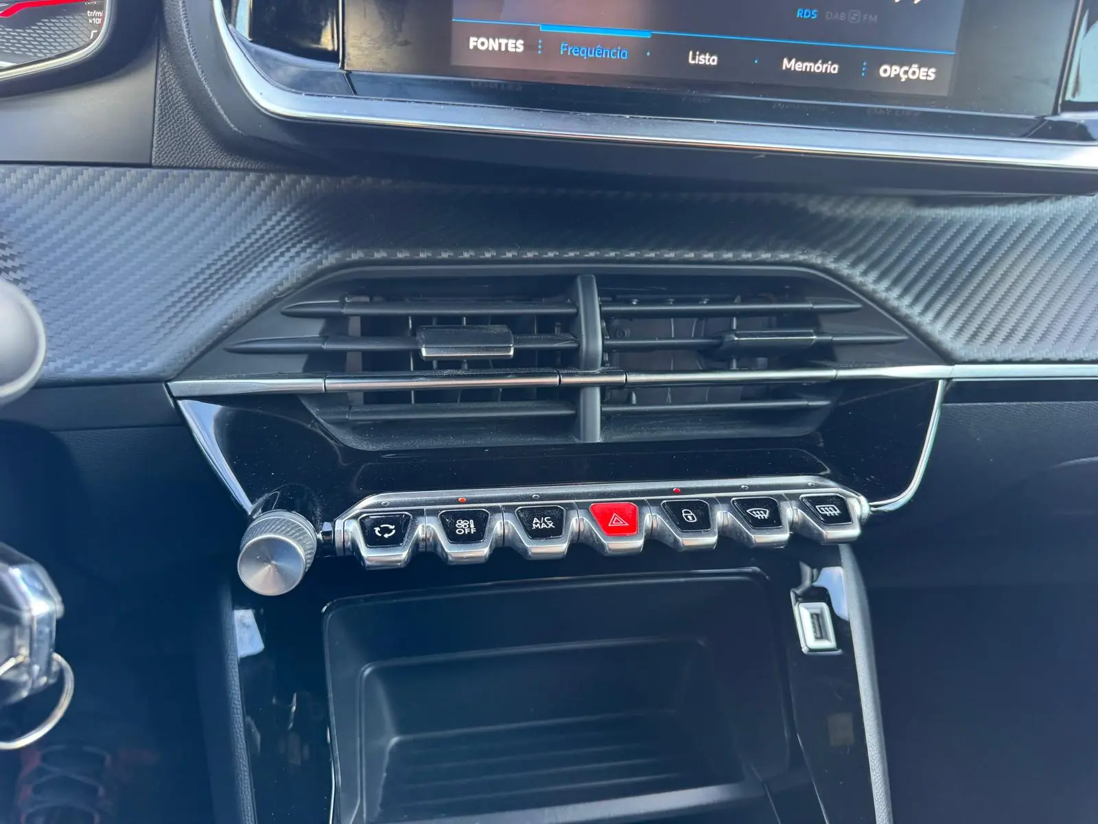 Peugeot 2008 1.2 PureTech Style 21