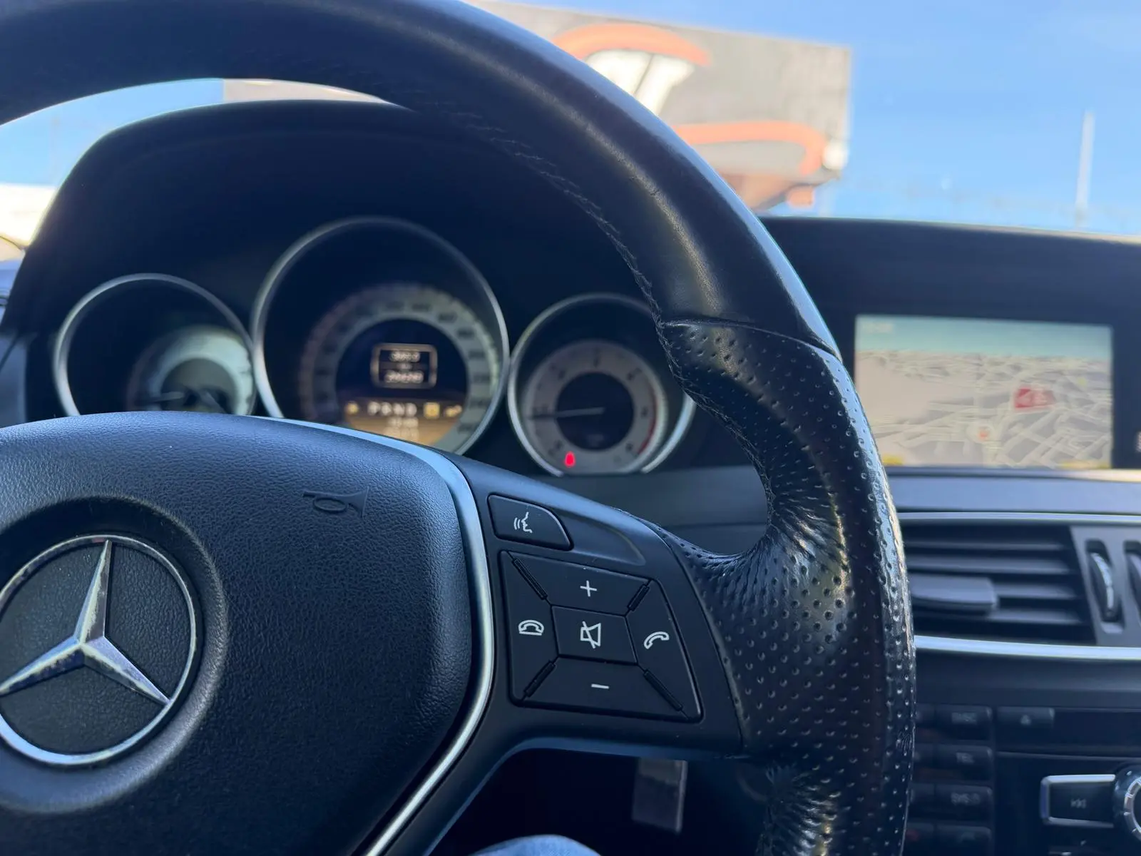 Mercedes-Benz C 250 (BlueTEC) d 4Matic Station 7G-TRONIC Avantgarde 32