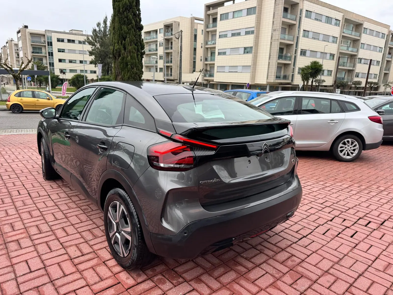 Citroën C4 1.5 BlueHDi Shine 4