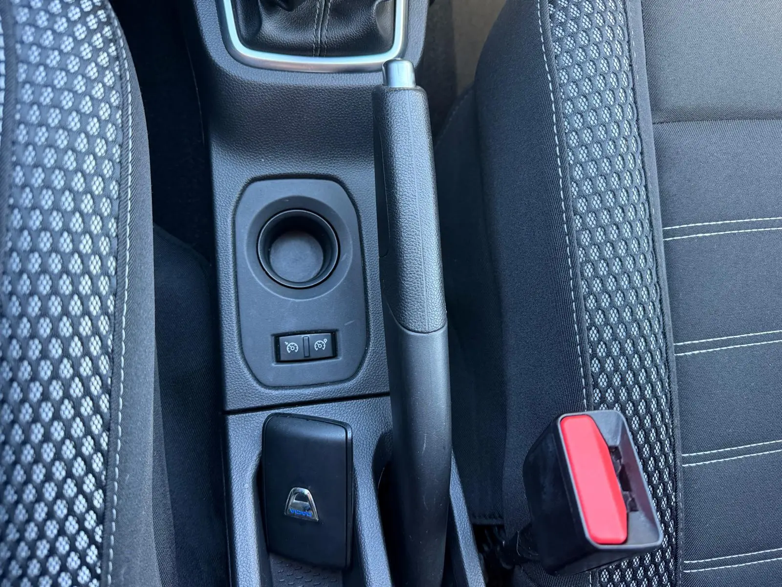 Dacia Duster 1.5 Blue dCi Comfort 28
