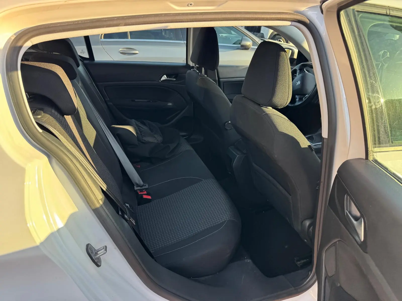 Peugeot 308 1.5 BlueHDi Active Pack 25