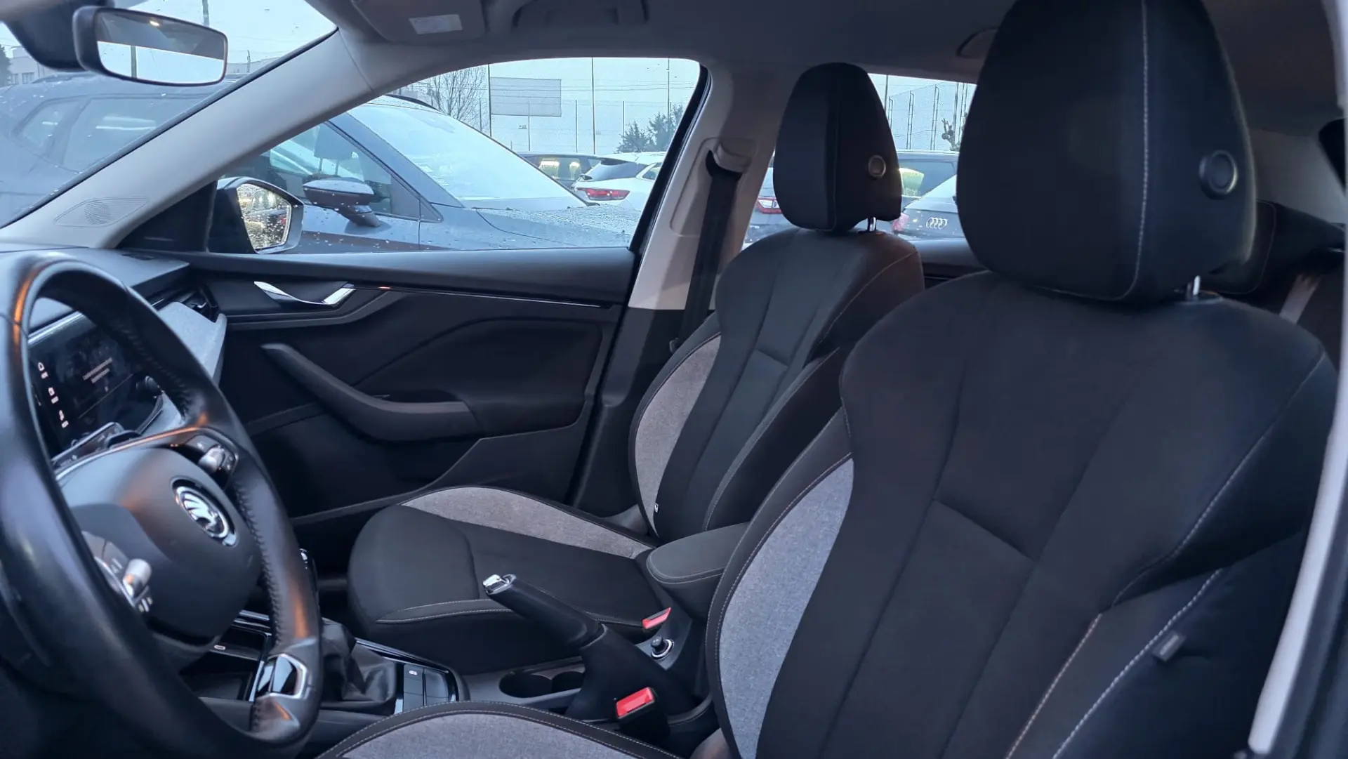 Skoda Kamiq 1.0 TSI Style DSG 13