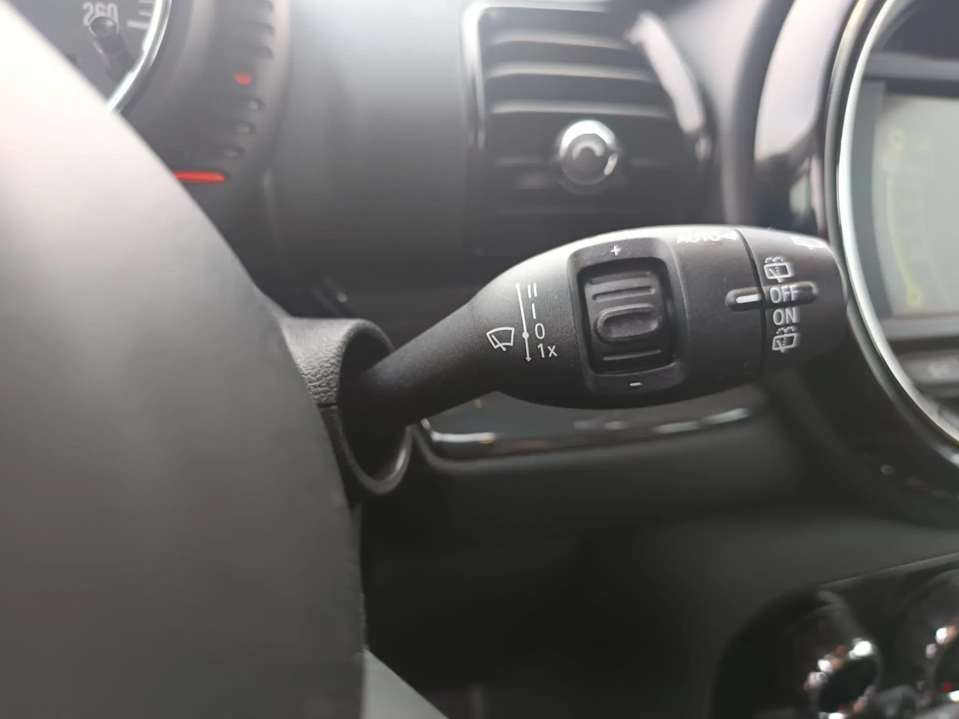 MINI Clubman One D 22