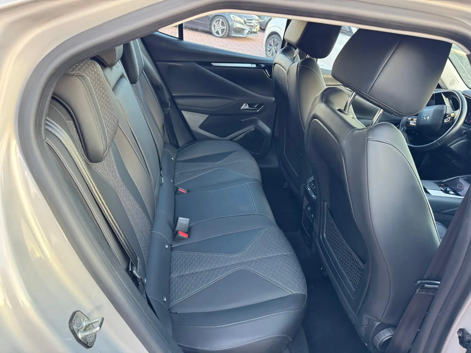 DS DS4 E-TENSE 225 OPERA 25