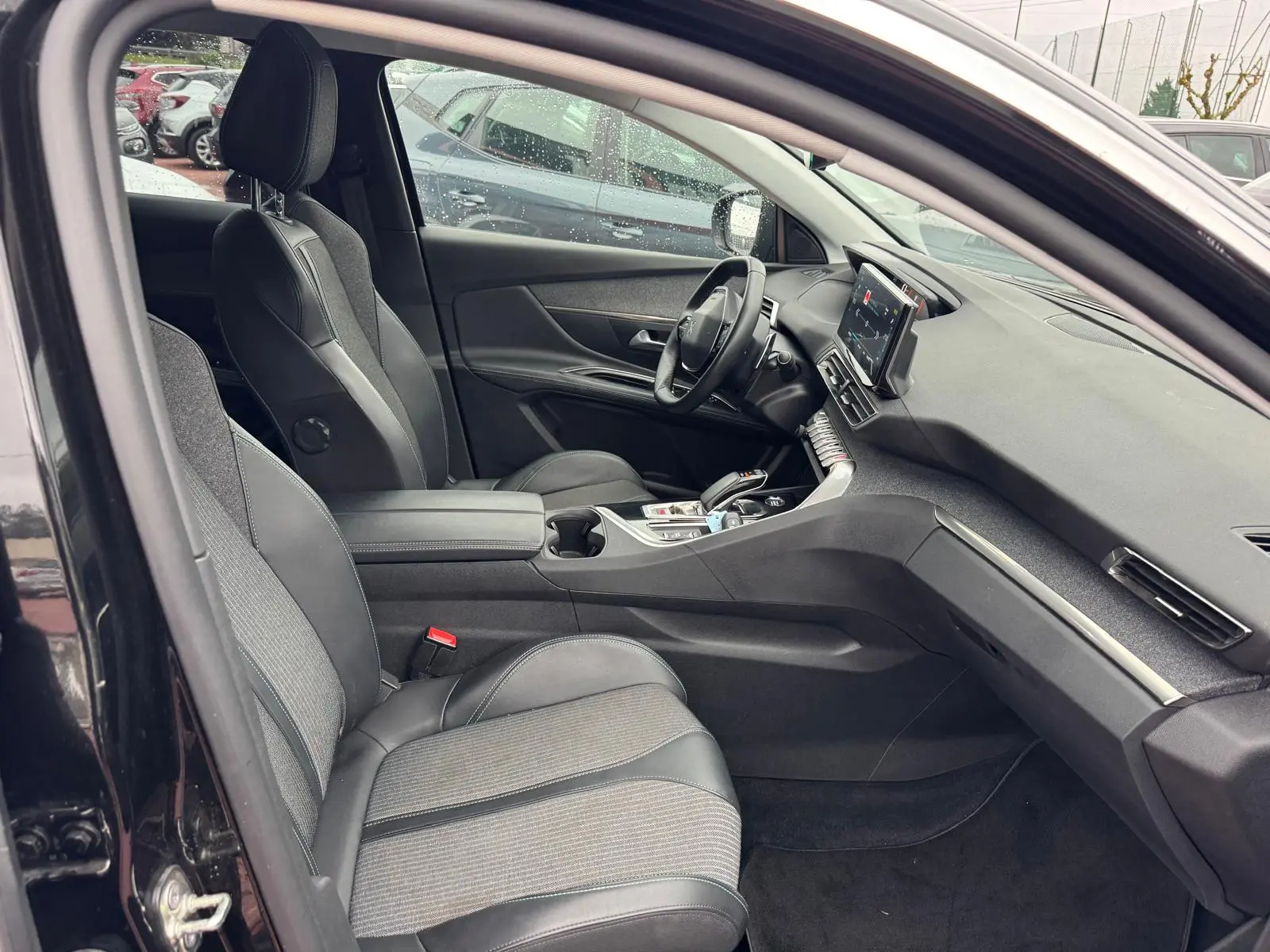 Peugeot 3008 1.6 Hybrid Allure Pack e-EAT8 17