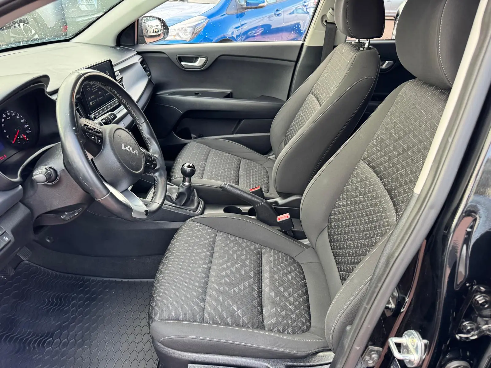 Kia Rio 1.2 CVVT Dynamic 4