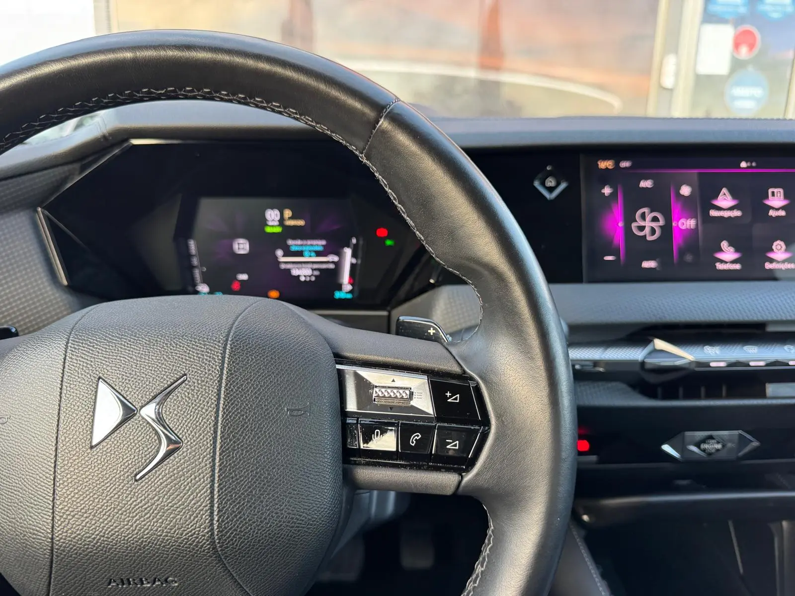 DS DS4 E-TENSE 225 OPERA 39