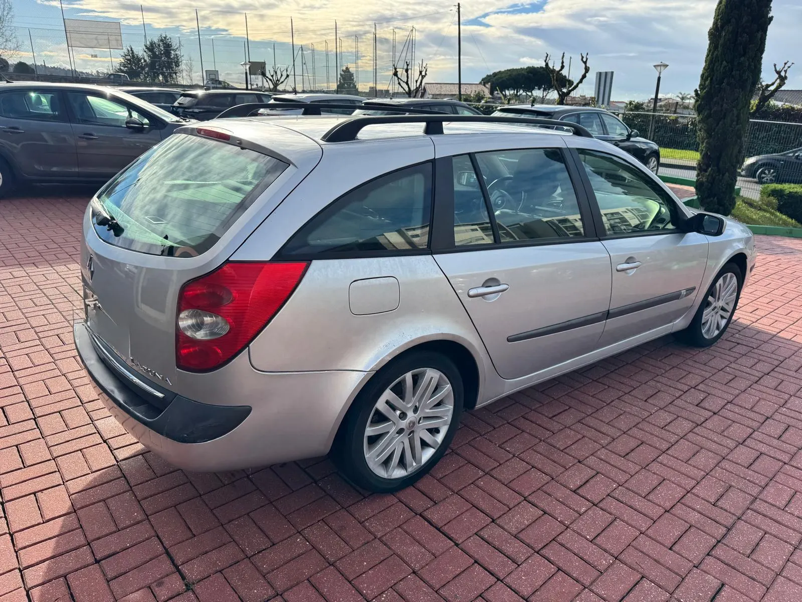 Renault Laguna Break 1.9 dCi Dynamique 25