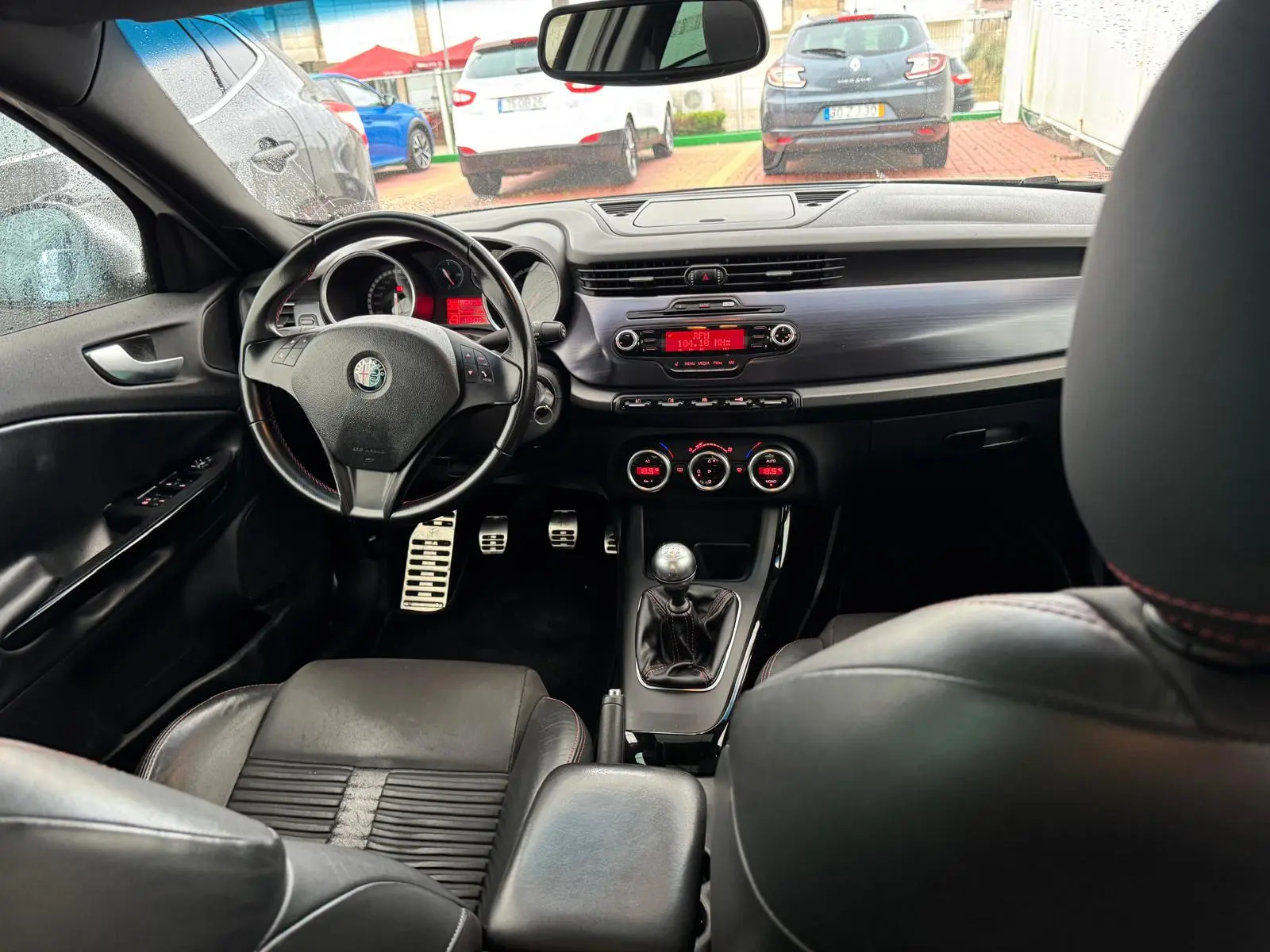 Alfa Romeo Giulietta 1.6 JTDM Exclusive 31