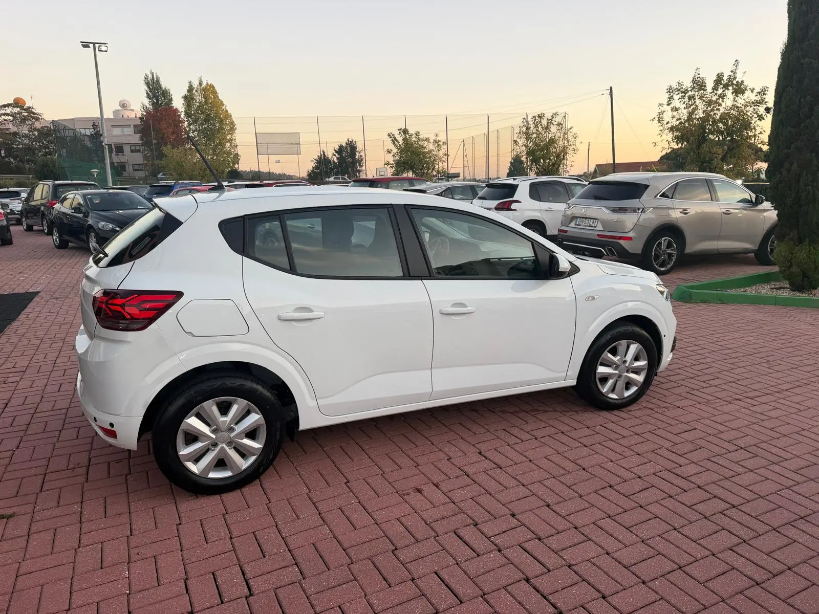 Dacia Sandero 1.0 TCe Comfort 4