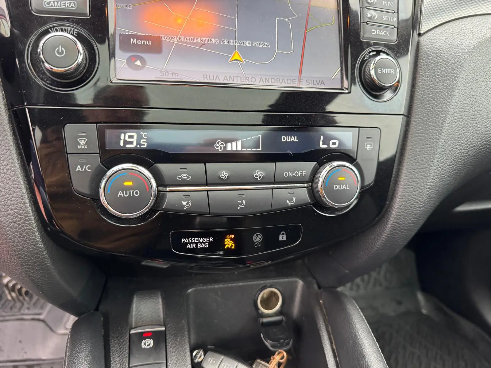 Nissan Qashqai 1.2 DIG-T N-Connecta 50