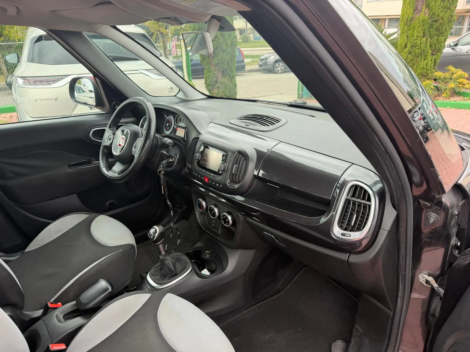 Fiat 500L 1.3 MJ Lounge 12