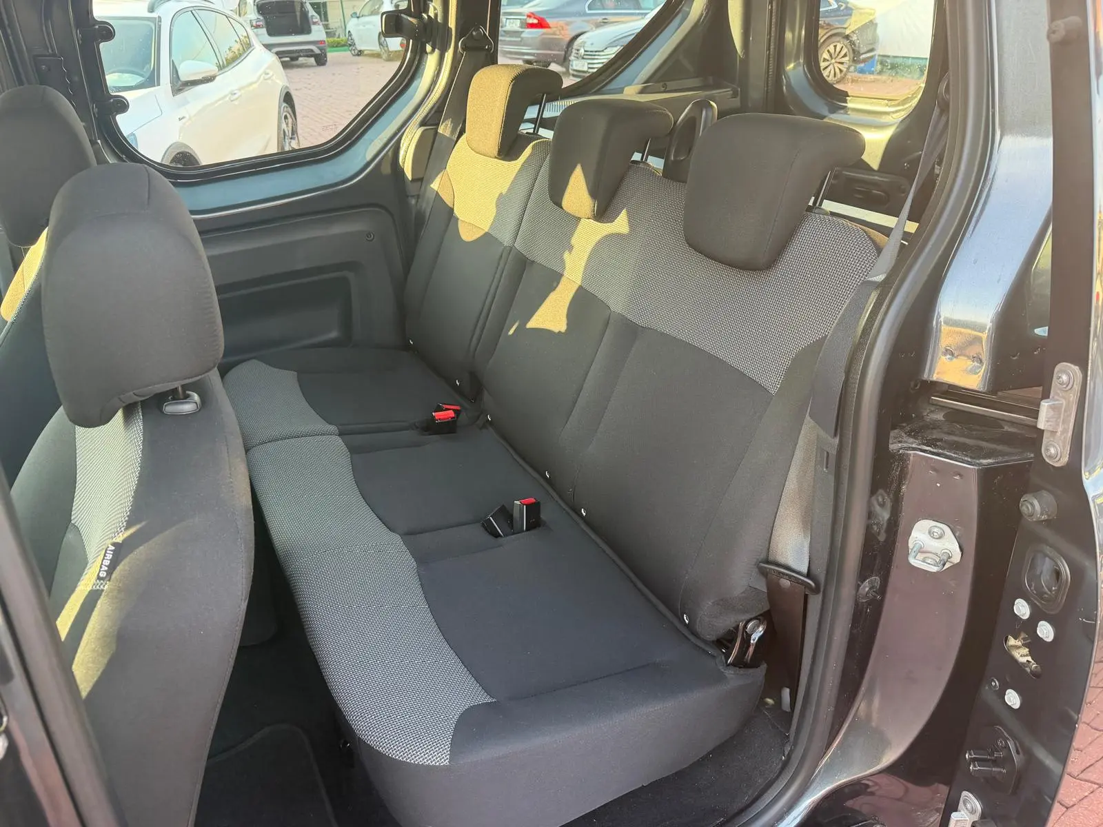 Dacia Dokker Blue dCi 95 Comfort 7
